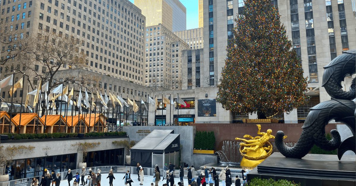 How to spend christmas season in new york city